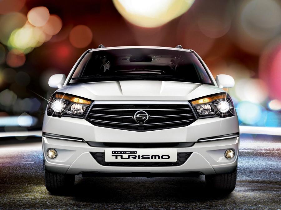  SsangYong Korando Turismo 2013 года  (фото 3 из 5)